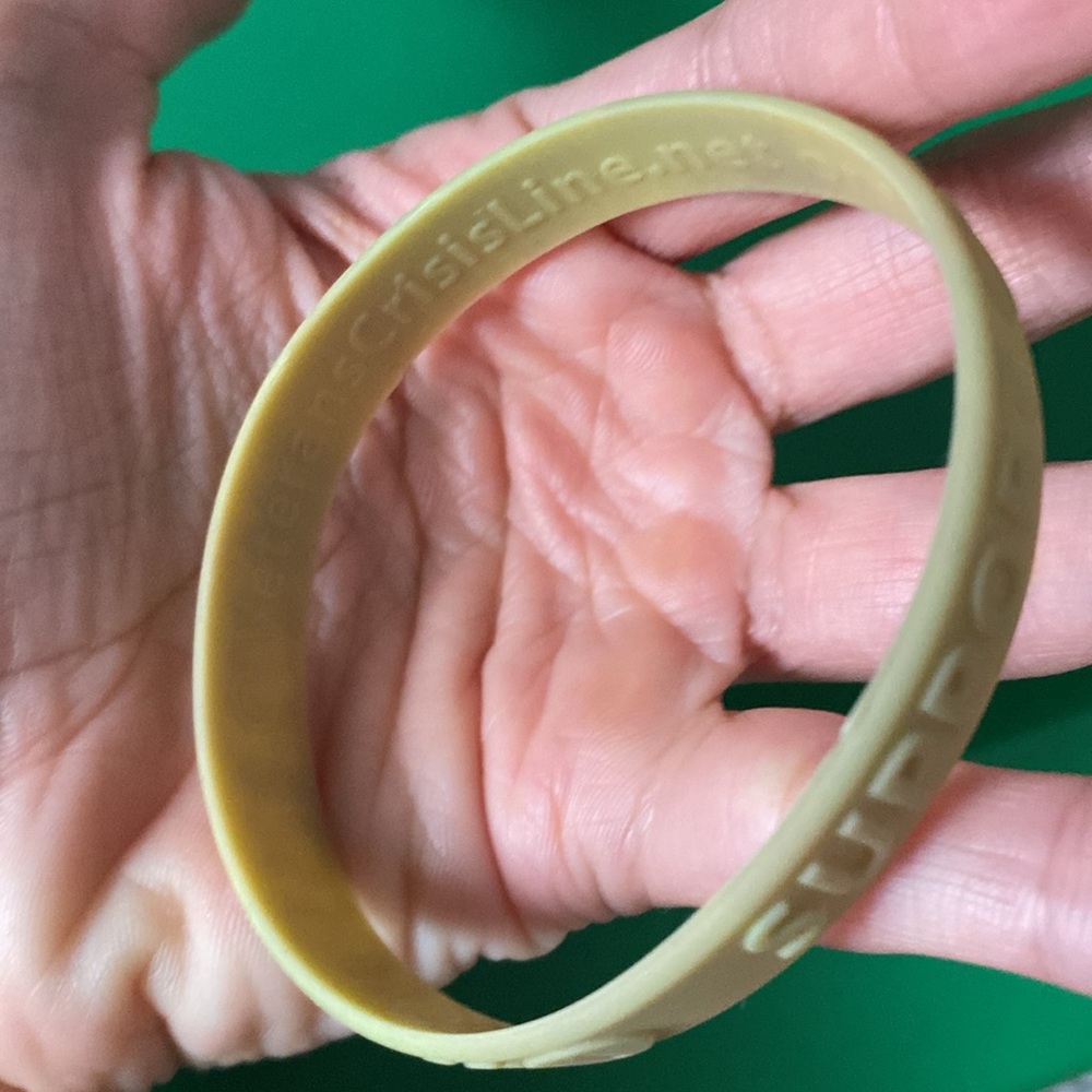 Army coyote tan “Support Our Veterans” silicone bracelet - Picture 9 of 10